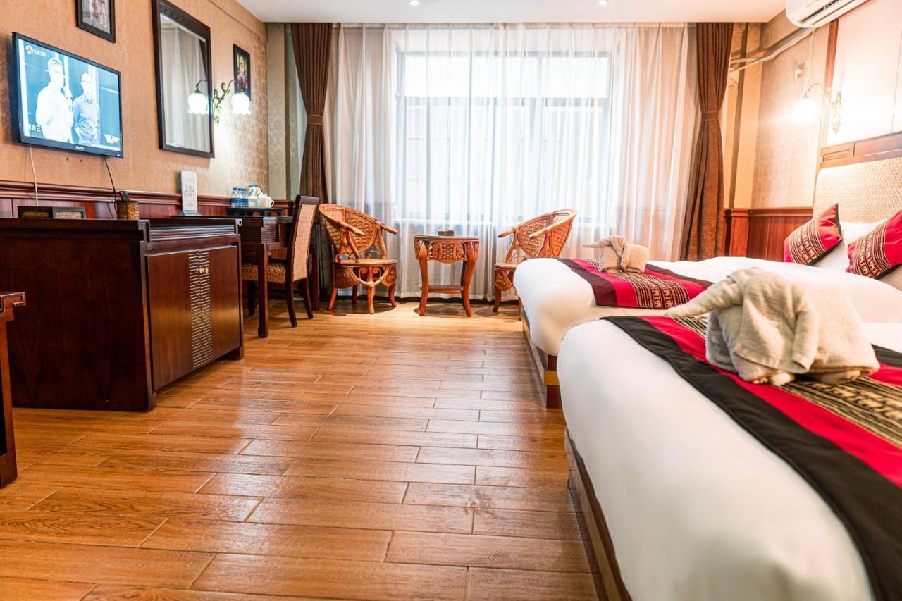 @Siam Hotel Jinghong Buitenkant foto
