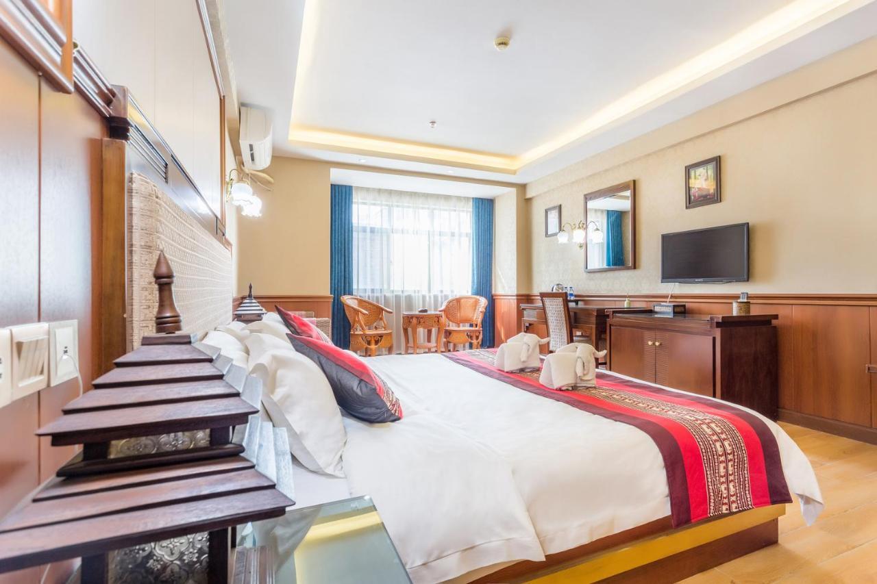 @Siam Hotel Jinghong Buitenkant foto